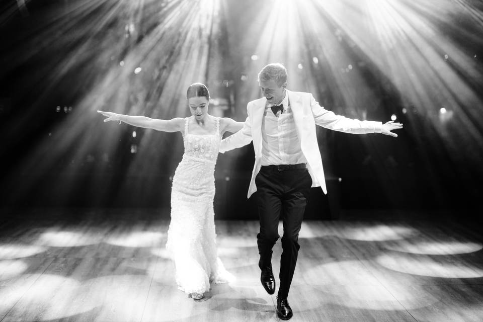 Editorial Wedding Photographer