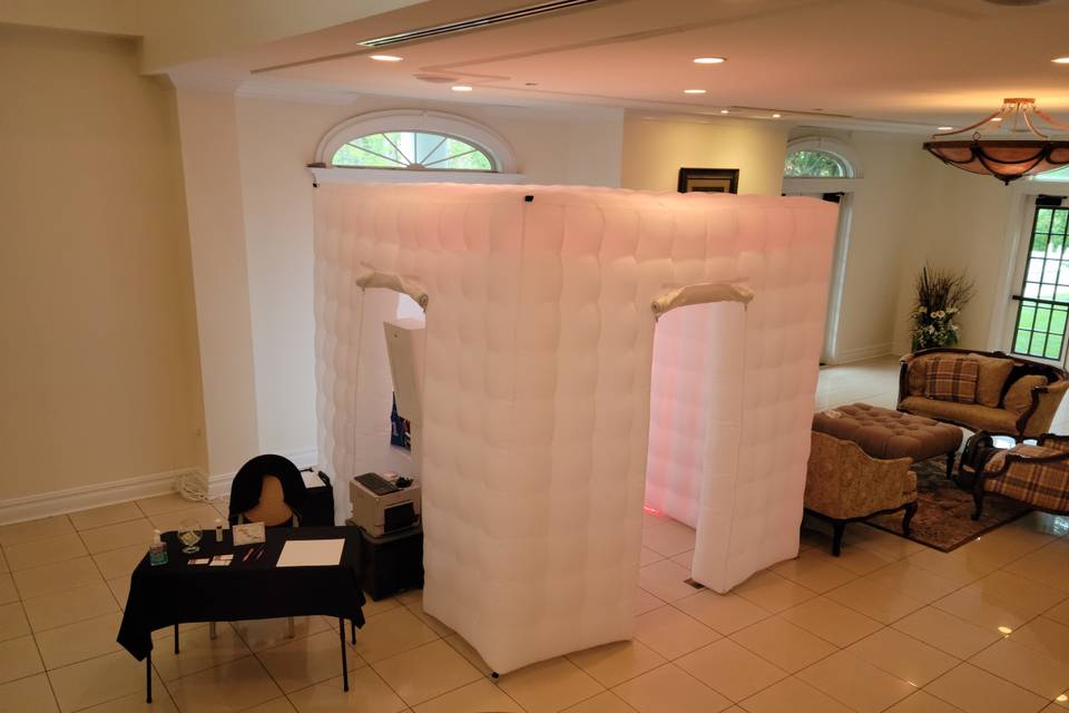 Inflatable LED Booth