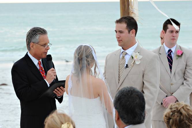 Rev. Tom Weddings