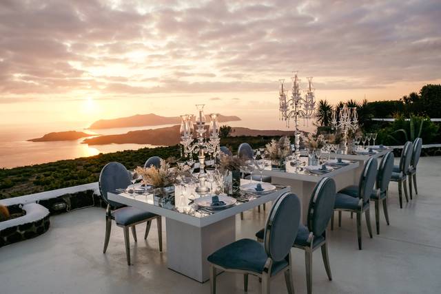 8 Magnificent Wedding Destinations in Greece for 2023