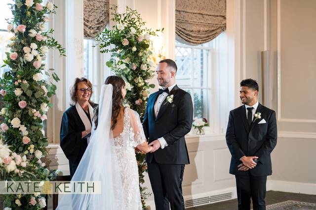 Salem Hawthorne Hotel Wedding
