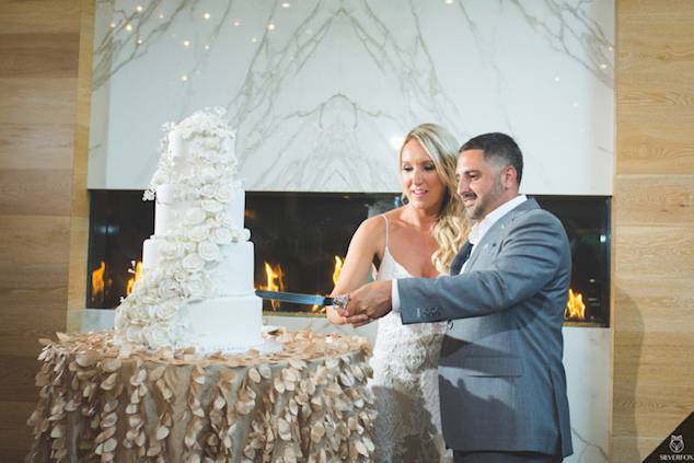 Cutting the cake