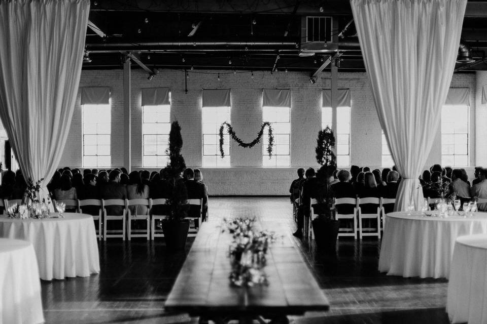 Center Piece and Center Aisle