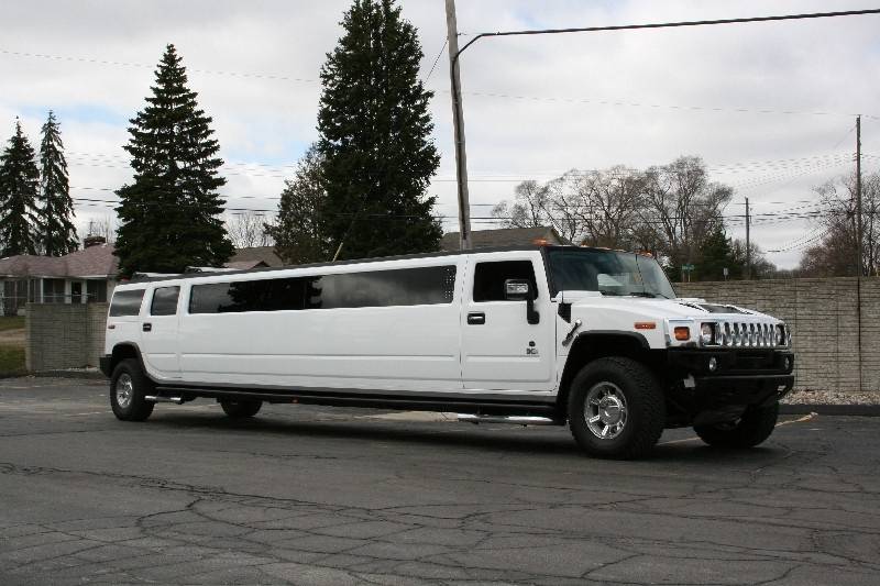 Hummer H2 Limousine