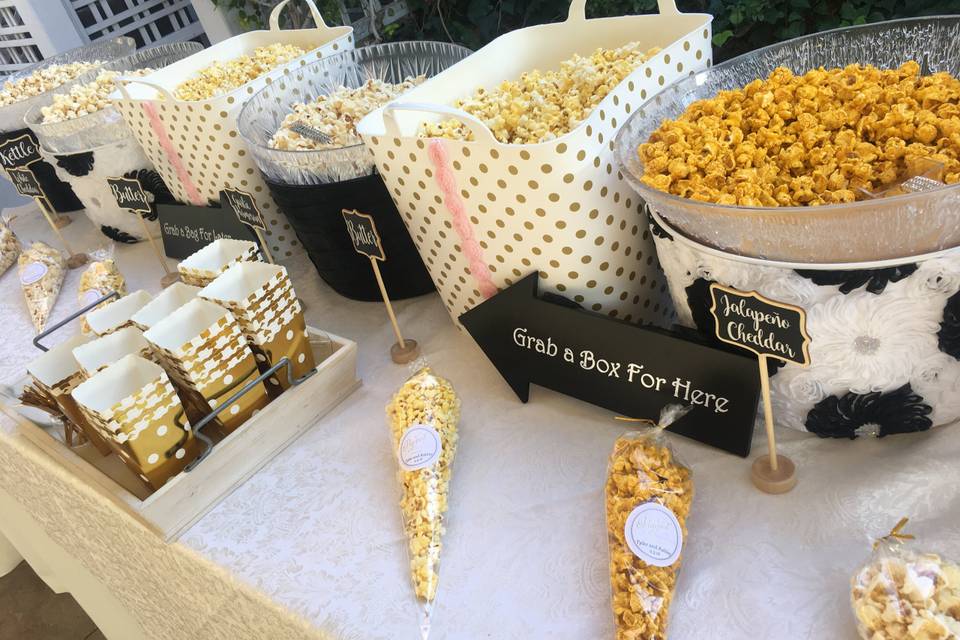 Popcorn bar