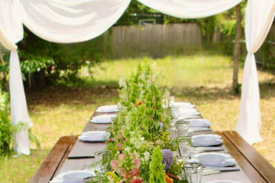 Farmhouse Table Setup