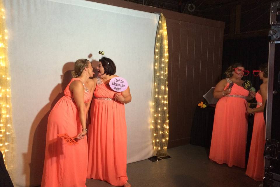 Bridemaids know how to party in the photo booth!