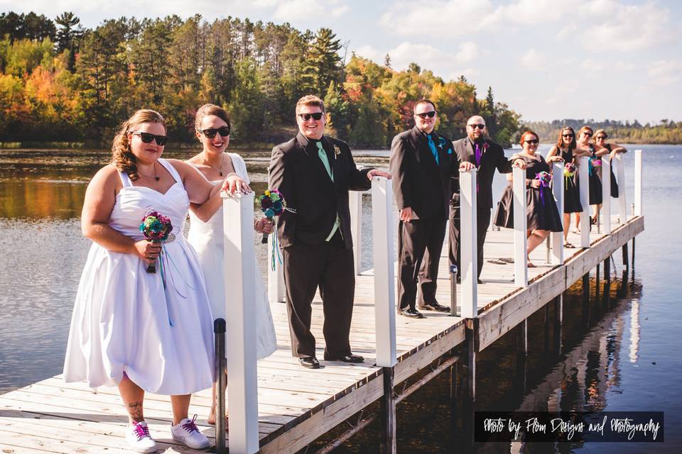 The bride with her bridesmaids and groomsmen