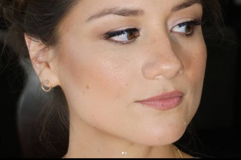 Elegant makeup look