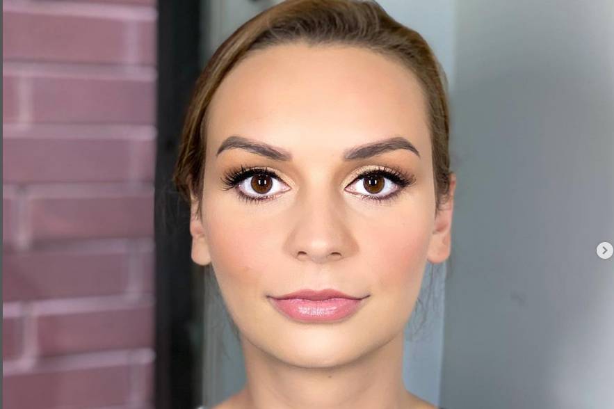 Defined eyes
