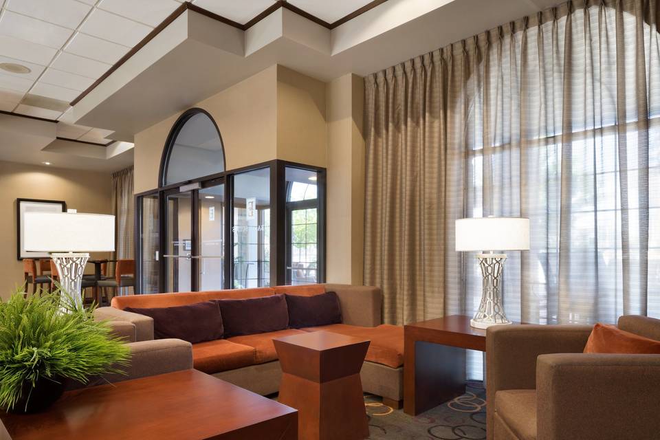 Embassy Suites by Hilton Des Moines Downtown