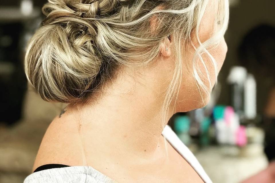 Chignon With Braid