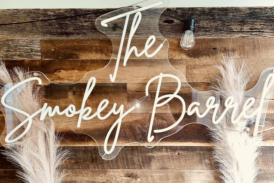 The smokey barrel mobile bar