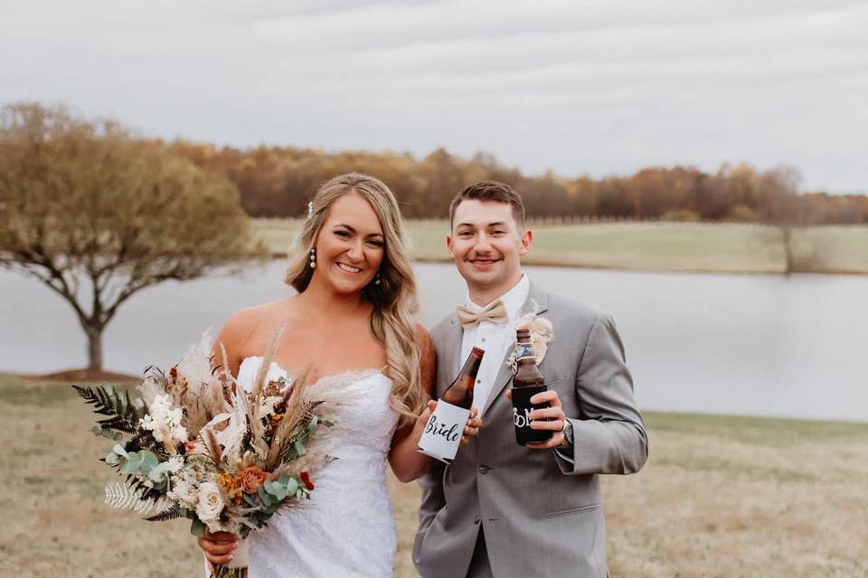 The smokey barrel mobile bar