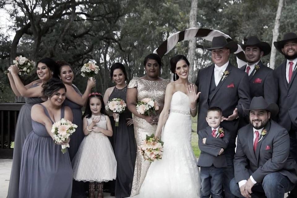 Bride and groom with wedding party