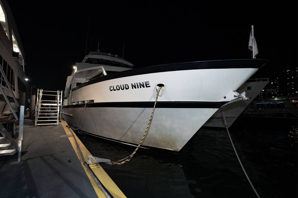 Cloud 9 Yacht Charters