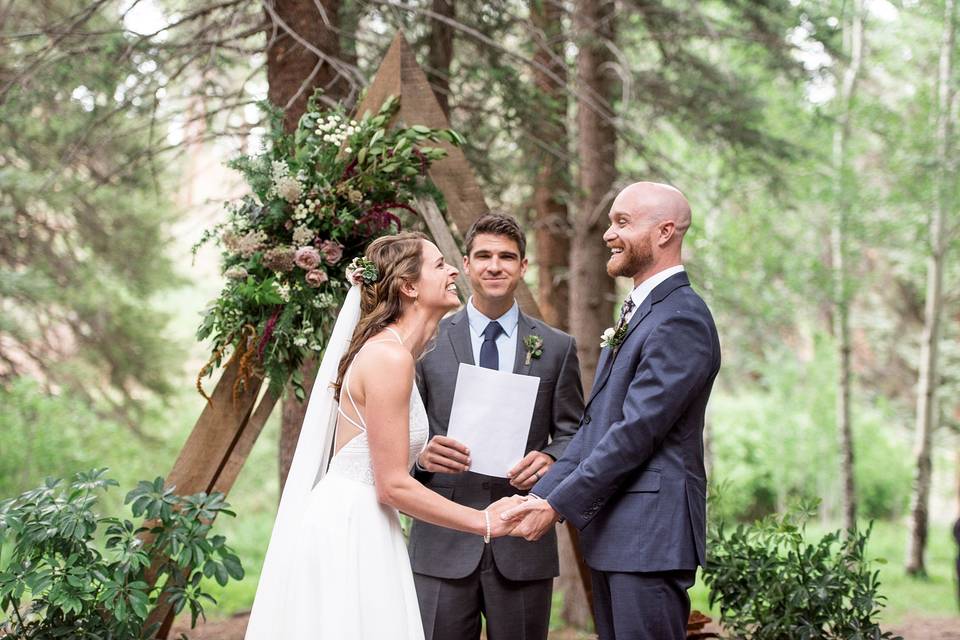 Outdoor Mountain Wedding in CO