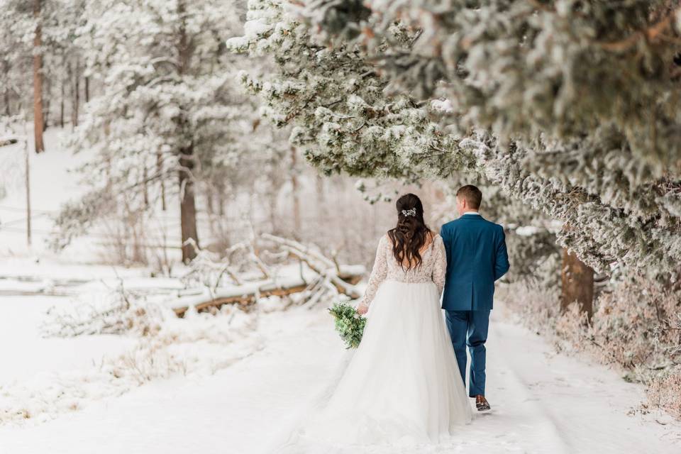 Winter Elopement in RMNP