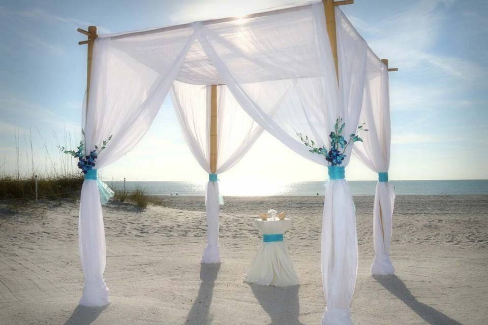 Suncoast Weddings