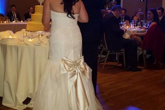 Cake cutting