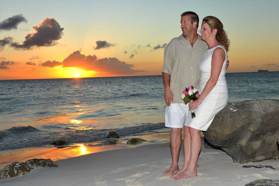 John & Karen Winch
Location: Matthew's Restaurant & Beach
Wedding Date: 14th February 2012