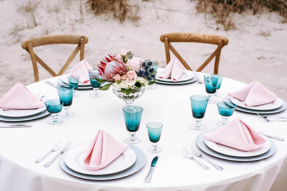 Seaside Tablescape - HenHouse