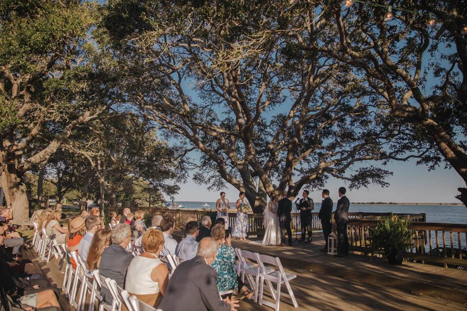 Intimate ceremony - Lightbloom Photography