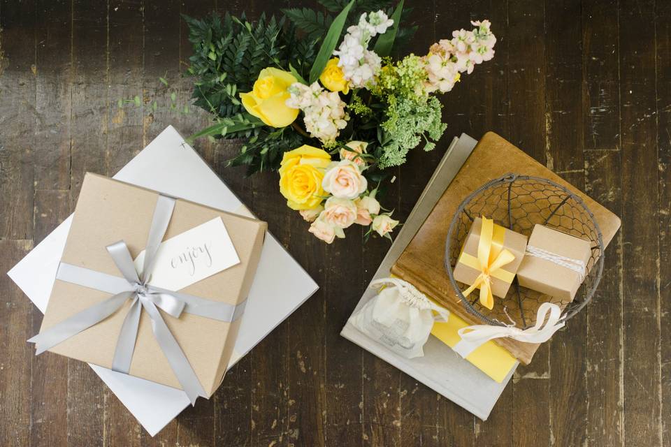 All You Need to Know about Wedding Guest Welcome Gifts — Connecticut Wedding  Photographer
