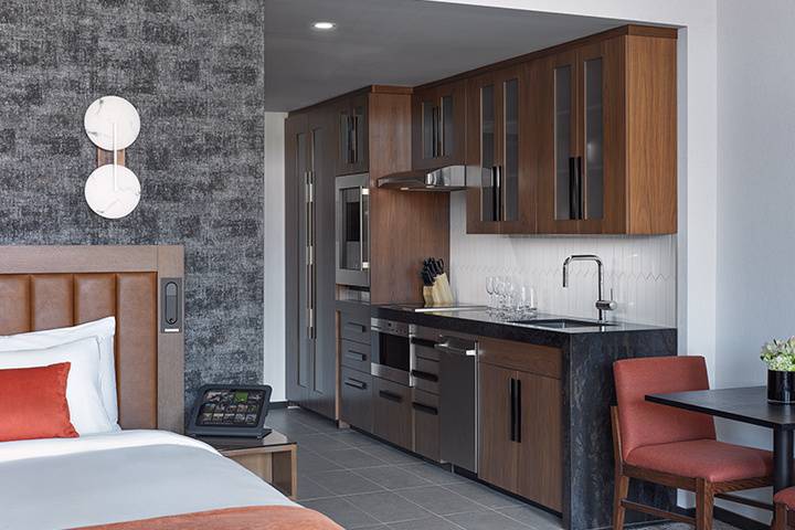 Guest room