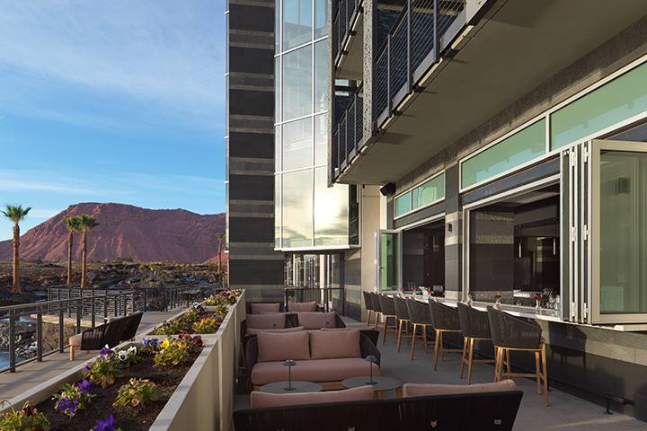 Flo Bar patio