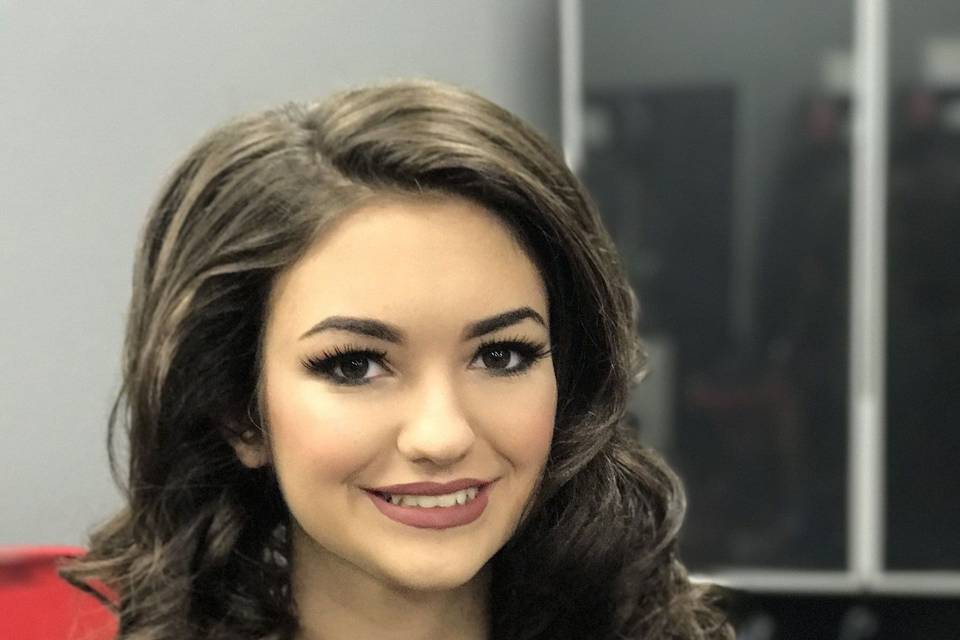 Hair & Makeup by Jennifer Monzon