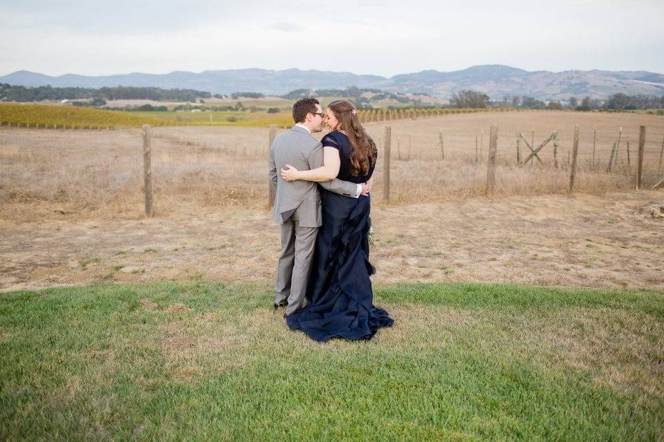 Kissing in the field