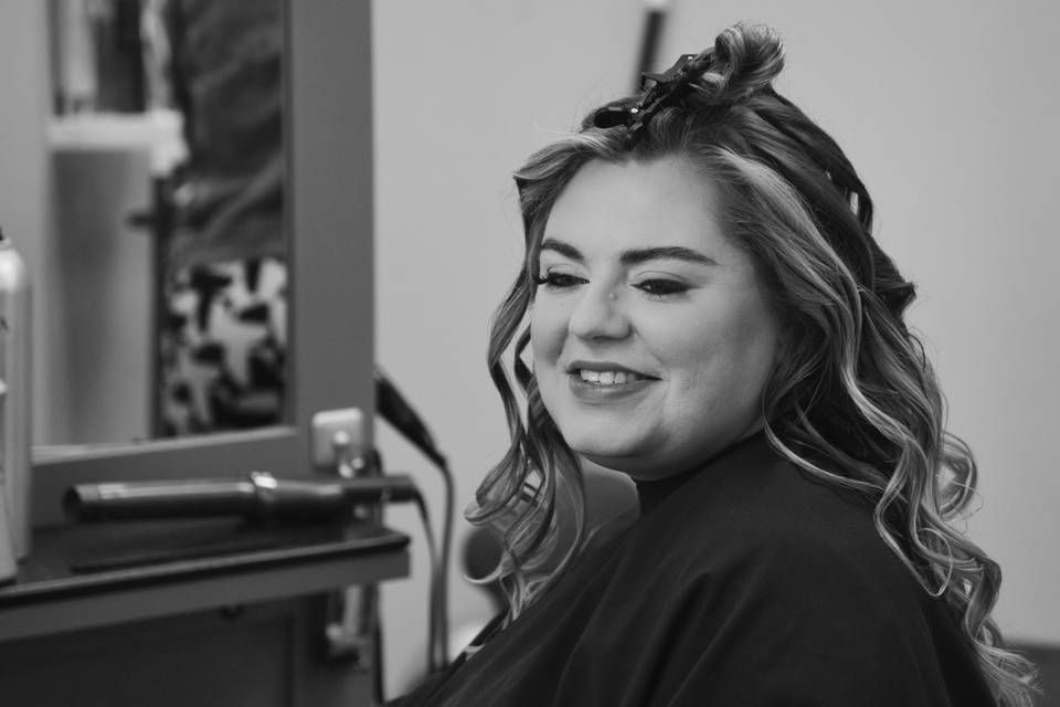 B&W of Bride getting ready