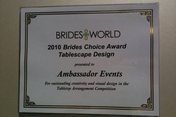 2010 Brides World/Tuxedo Junction Bridal Show Winner of the Table Top Design Competition.