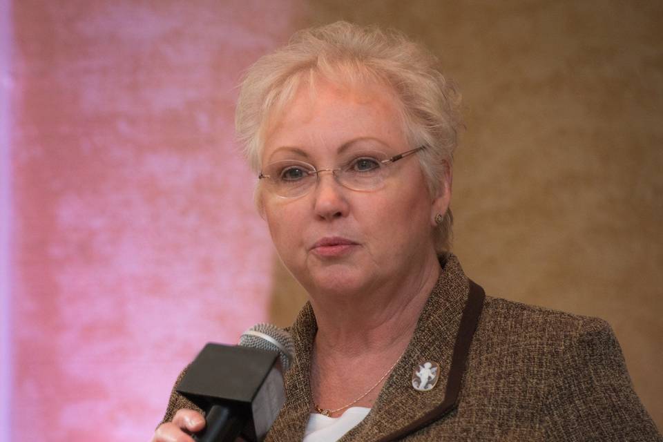 Rev. Karen D. Fischer, Life Cycle Celebrant, Interfaith Minister