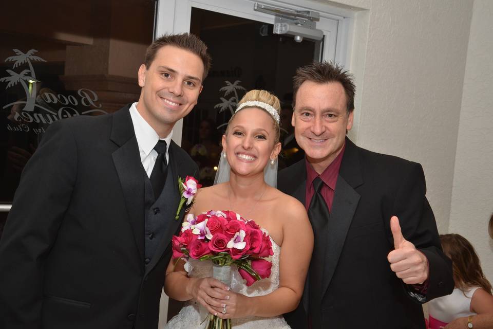 Couple with groomsmen