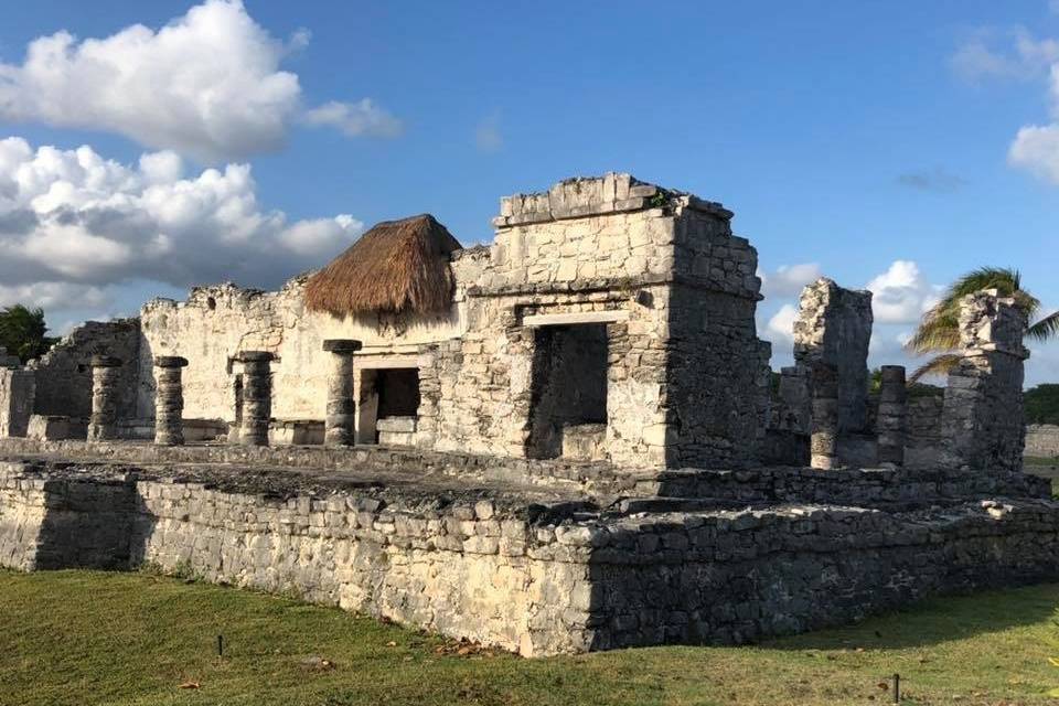 Discover the Mayan ruins
