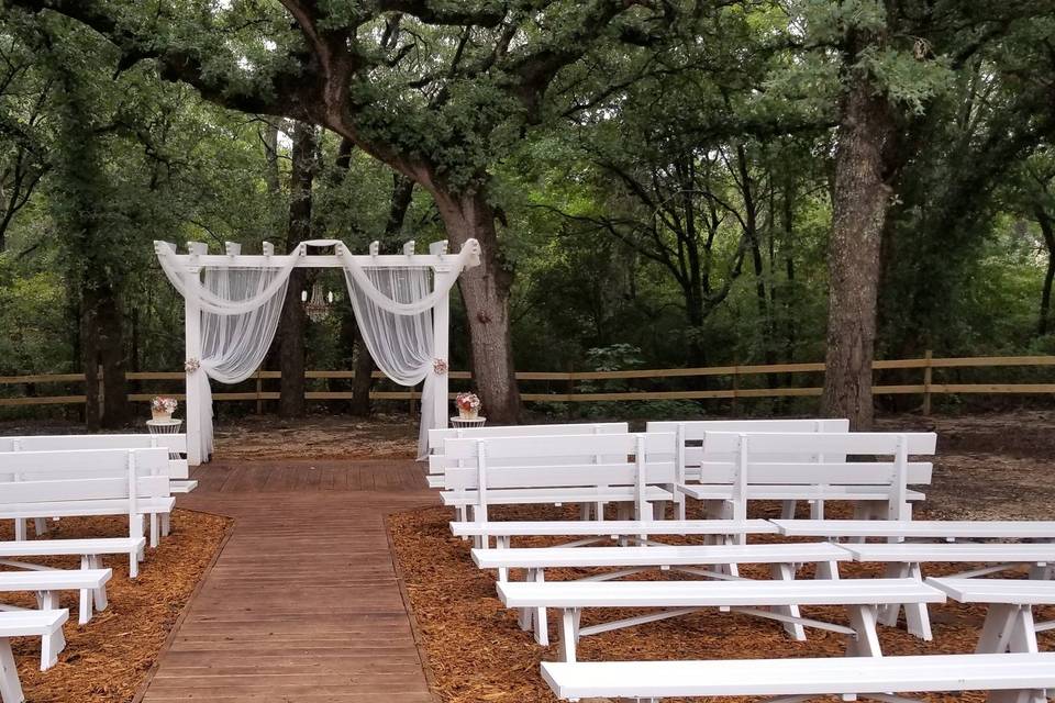 Romantic outdoor ceremony site