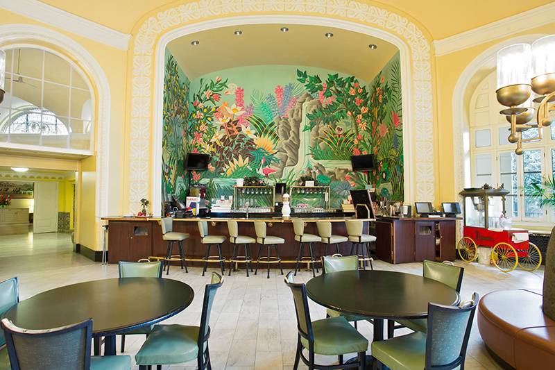 Elegant bar