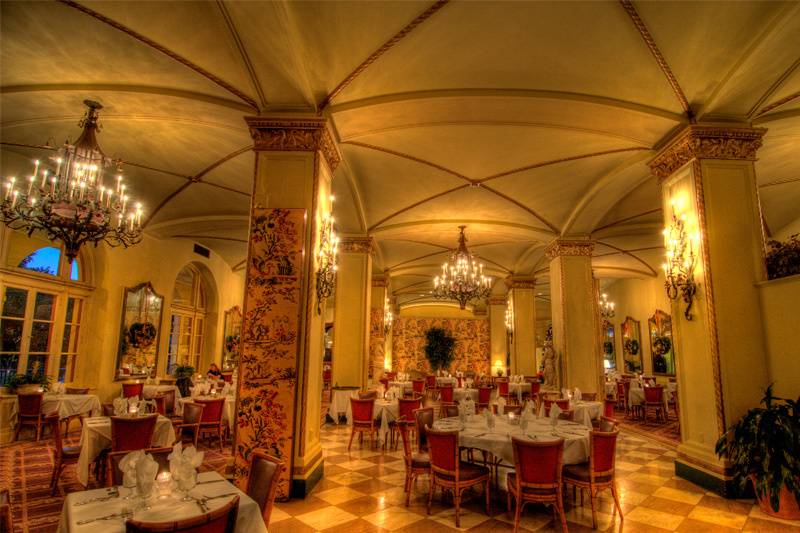 Dining venue