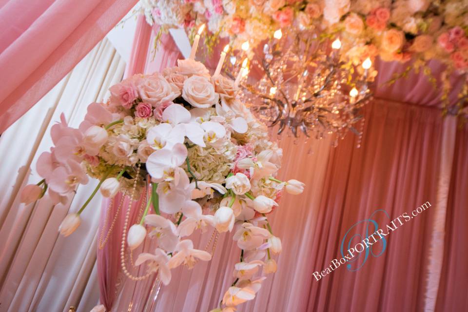 Hanging floral arrangement