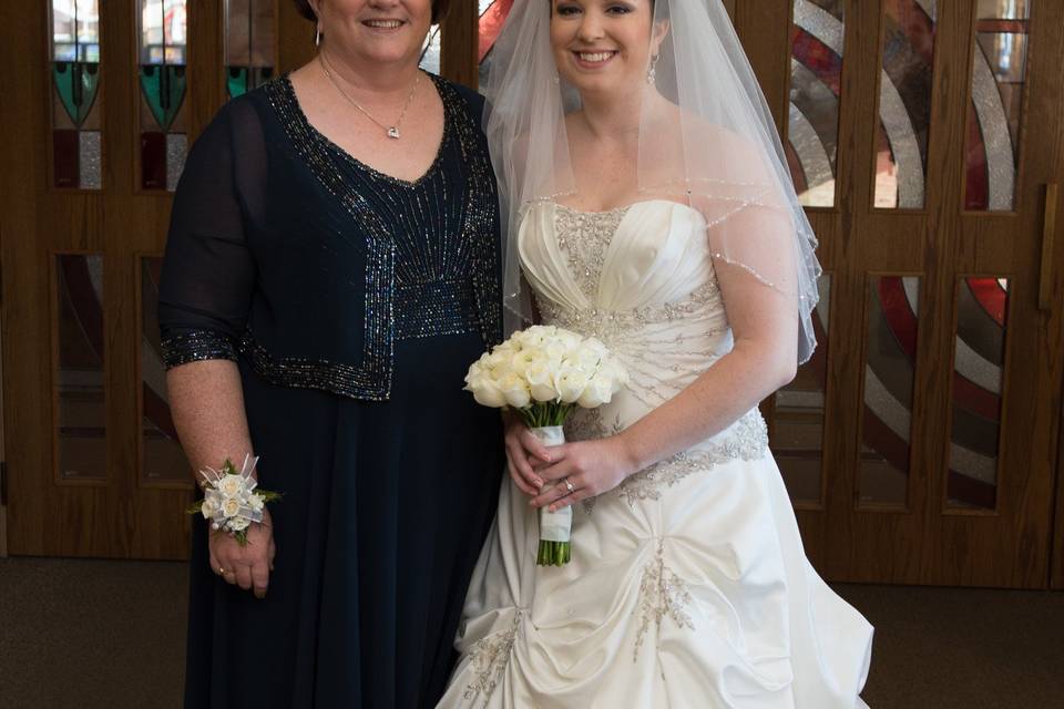 Summer bridal  bouquet and Mother of the bride wristlett corsage designed by L.A. Flowers, Inc.Beautiful Photo taken by Lena Lee Photography:  http://www.lenaleephotography.com