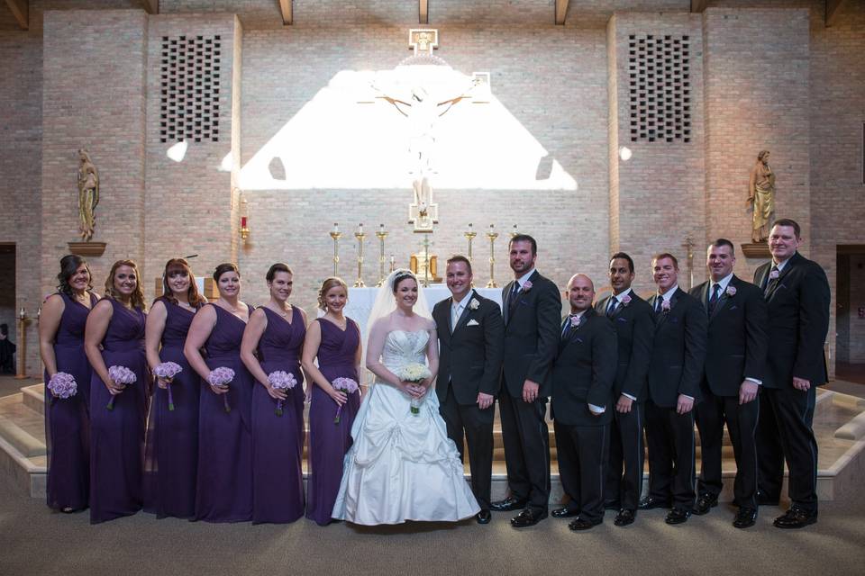 Summer bridesmaids' bouquets, bridal bouquet, and boutonnieres designed by L.A. Flowers, Inc.Beautiful Photo taken by Lena Lee Photography:  http://www.lenaleephotography.com