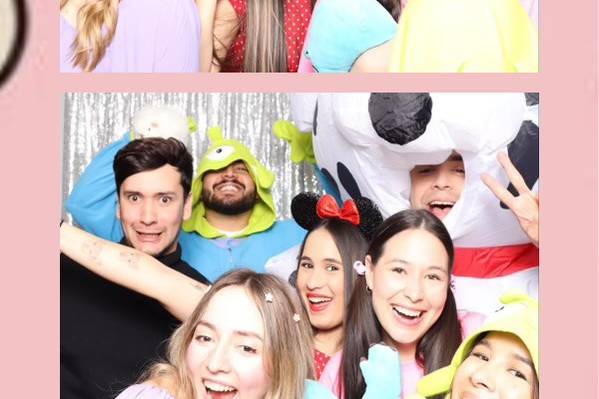 Happy Clicks Photo Booth