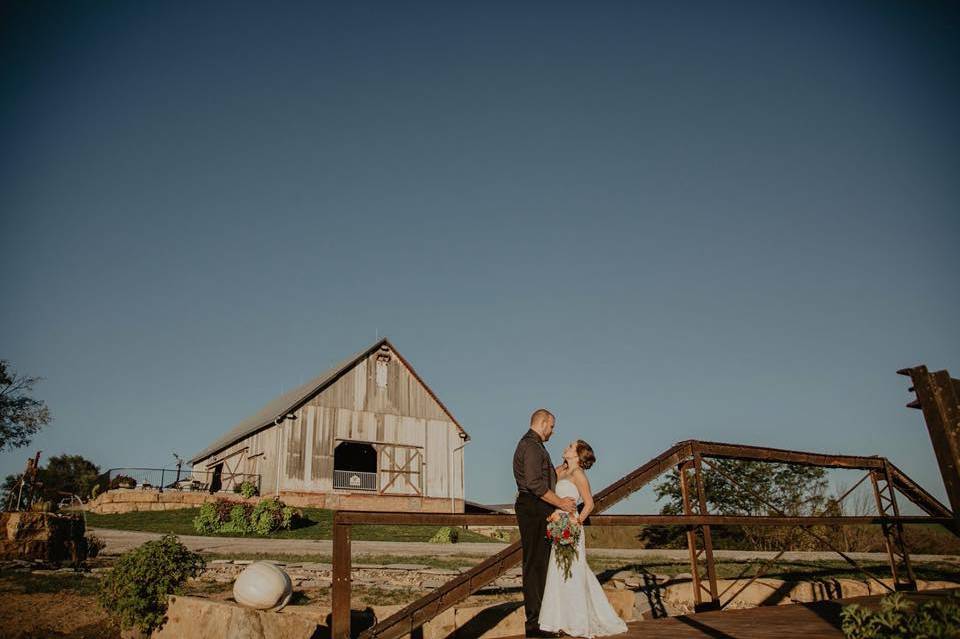 Timber Ridge Event Center - Banquet Halls - Amazonia, MO - WeddingWire