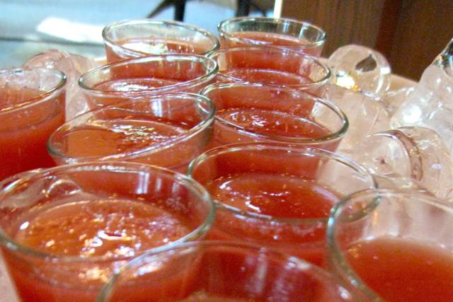 Jelly inside the glass
