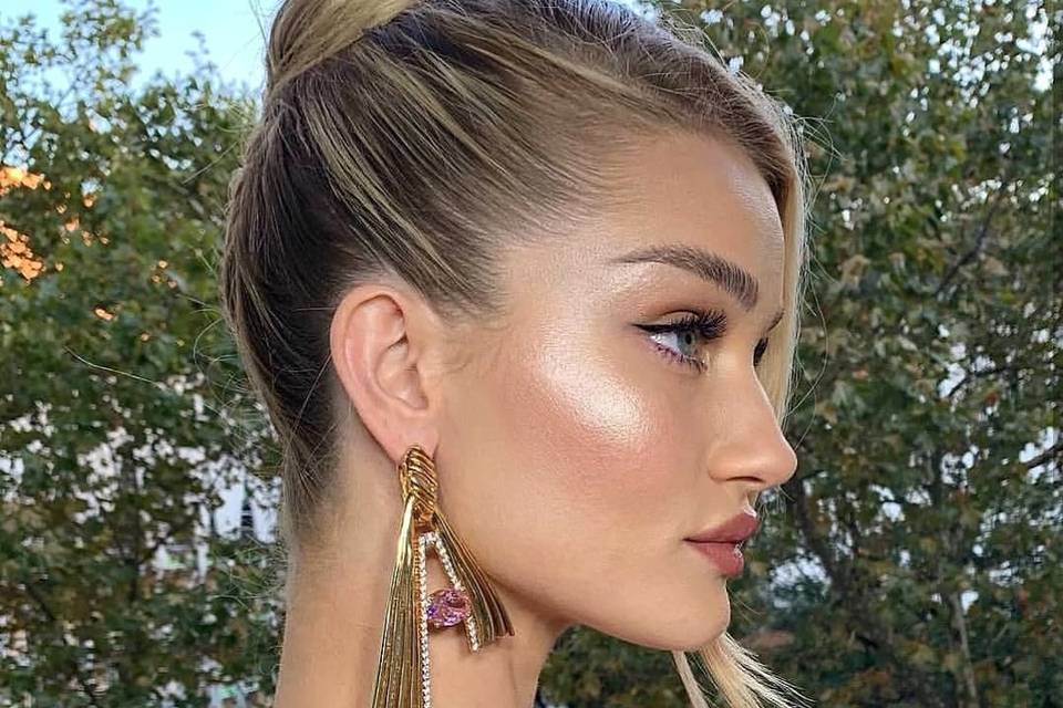 Highlight and contour