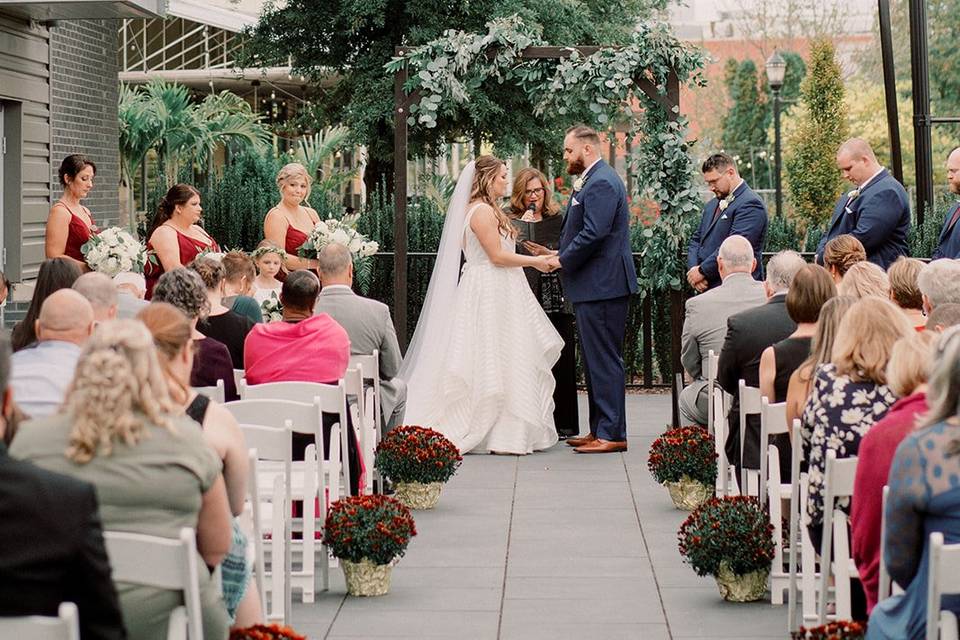 Outdoor ceremony