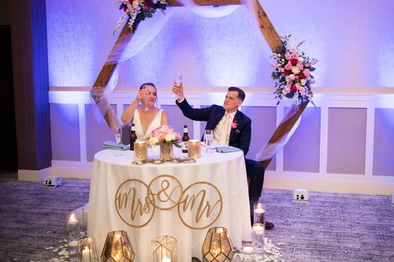 Sweetheart Table