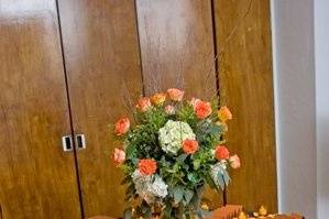 Escort card table pinwheel design.